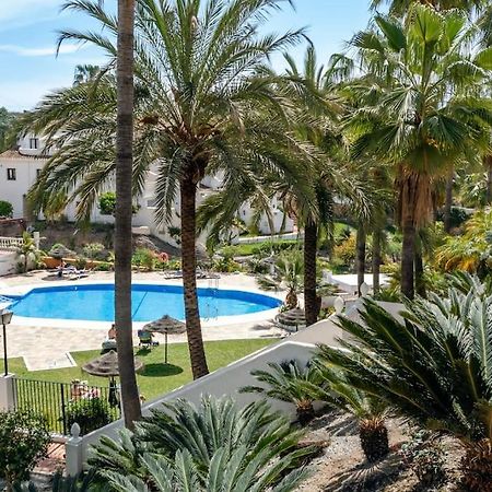 Oasis 16 Nerja Exterior foto